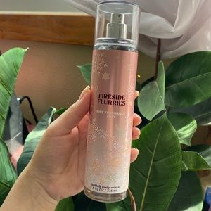Bath & Body Works Fireside Flurries